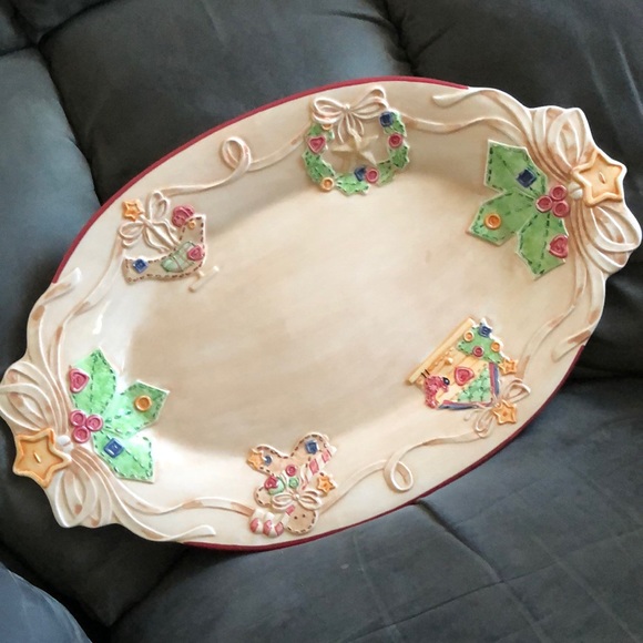 Pfaltzgraff Crafty Christmas platter - Picture 1 of 5